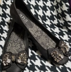 Ana Black crystal flats